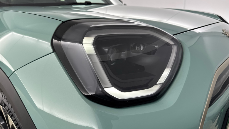 MINI Aceman 135kW E Classic 43kWh 5dr Auto Electric Hatchback